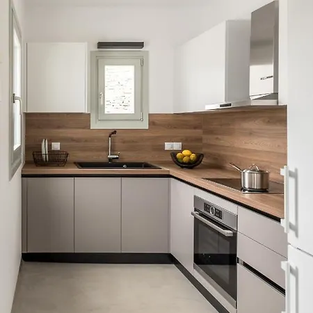 Nevermind Vacations A * Kastrianí